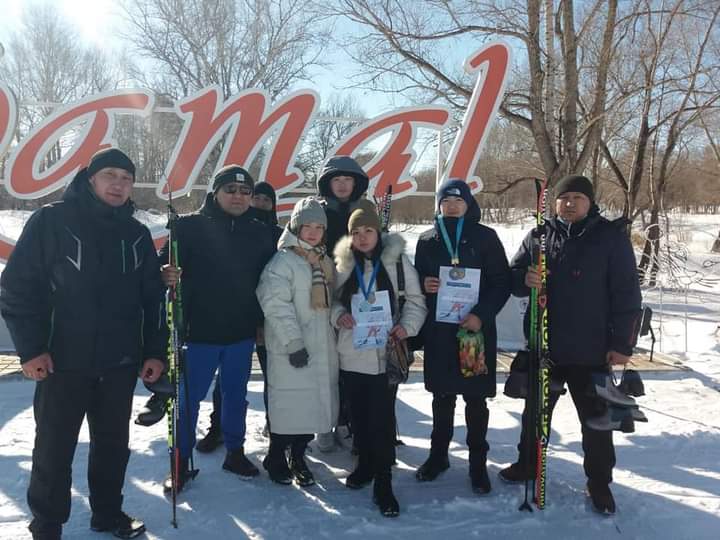 Қала мектептері арасындағы шаңғы жарысынан