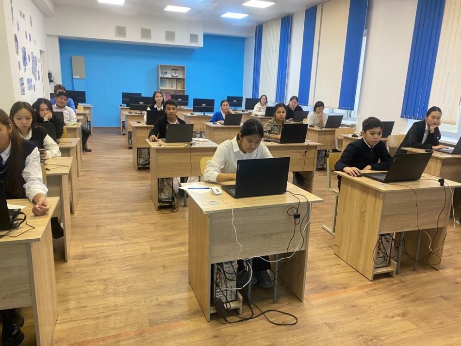 29.11.2023ж. мектебімізде 5-11 сыныптар арасында жалпы пәндер бойынша өткен мектепішілік олимпиада сәтімен аяқталды.
